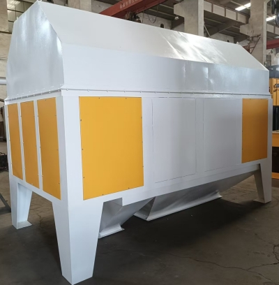 �Zʳ��əC�����O��Zʳ�Y�x�C